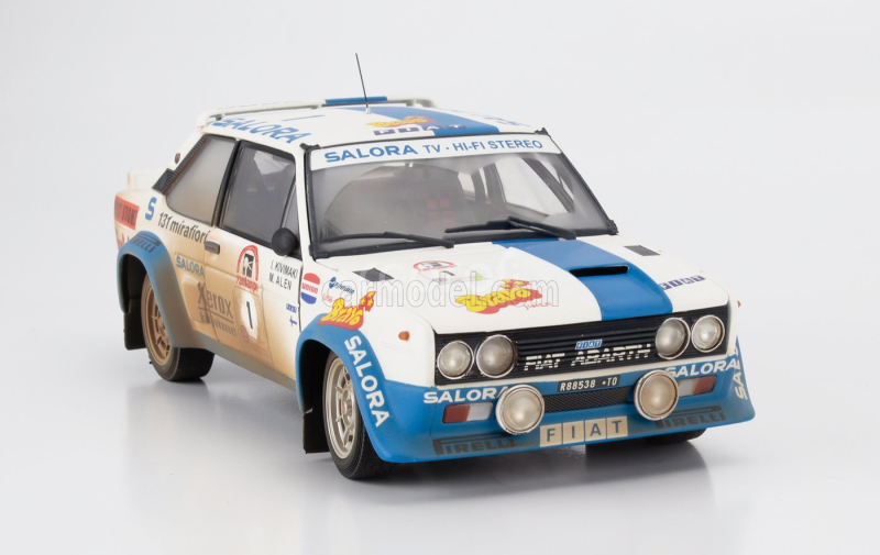 Kyosho Fiat 131 Abarth (dirty And Night Version) N 1 Winner Rally 1000 Lakes 1980 Markku Alen - Ilkka Kivimaki 1:18 Bílá Světle Modrá