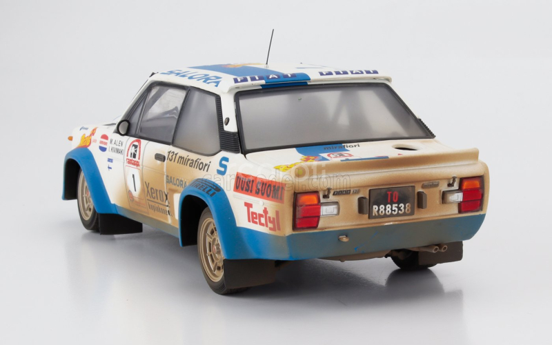Kyosho Fiat 131 Abarth (dirty And Night Version) N 1 Winner Rally 1000 Lakes 1980 Markku Alen - Ilkka Kivimaki 1:18 Bílá Světle Modrá