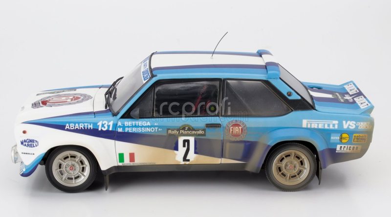 Kyosho Fiat 131 Abarth (dirty And Night Version) N 2 4th Rally Piancavallo 1981 Attilio Bettega - Maurizio Perissinot 1:18 Bílá 2 Tóny Modrá