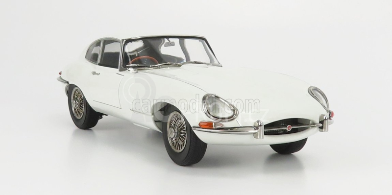 Kyosho Jaguar E-type Coupe Mk1 Rhd 1961 1:18 Bílá