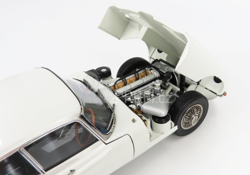 Kyosho Jaguar E-type Coupe Mk1 Rhd 1961 1:18 Bílá