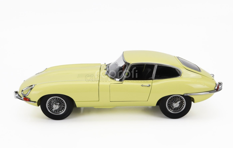 Kyosho Jaguar E-type Coupe Mk1 Rhd 1961 1:18 Žlutá