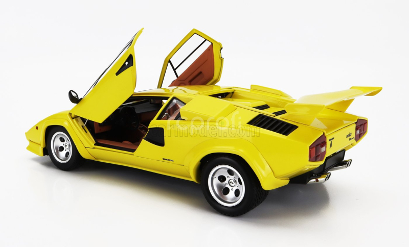 Kyosho Lamborghini Countach Lp5000 Quattrovalvole 1982 1:18 Žlutá