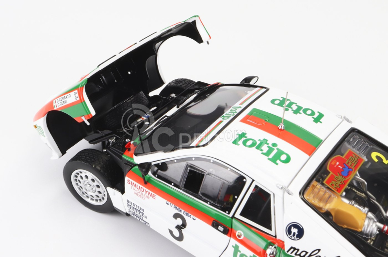 Kyosho Lancia 037 Totip N 3 Rally Isola D'elba 1985 D.Cerrato - G.Cerri 1:18, bílá