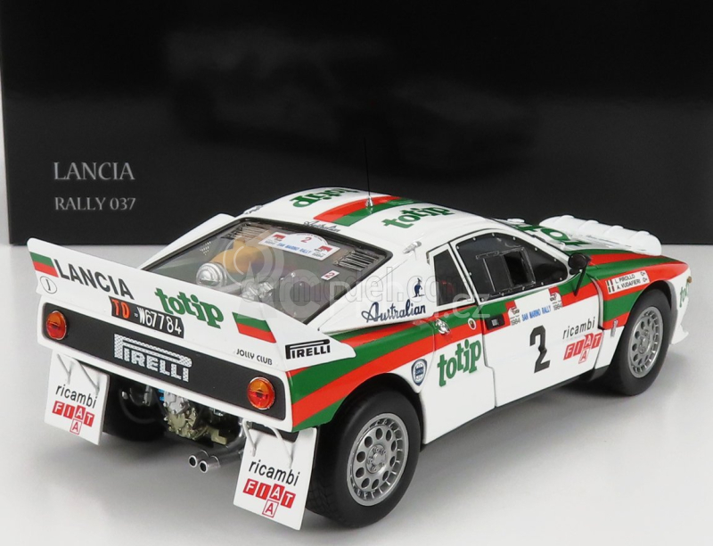 Kyosho Lancia 037 Totip Rally San Marino 1984 A.Vudafieri - L.Pirollo 1:18, bílá