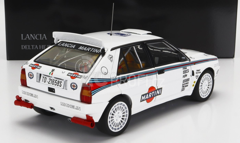 Kyosho Lancia Delta Hf Integrale Evoluzione Martini Racing N 0 1:18, bílá
