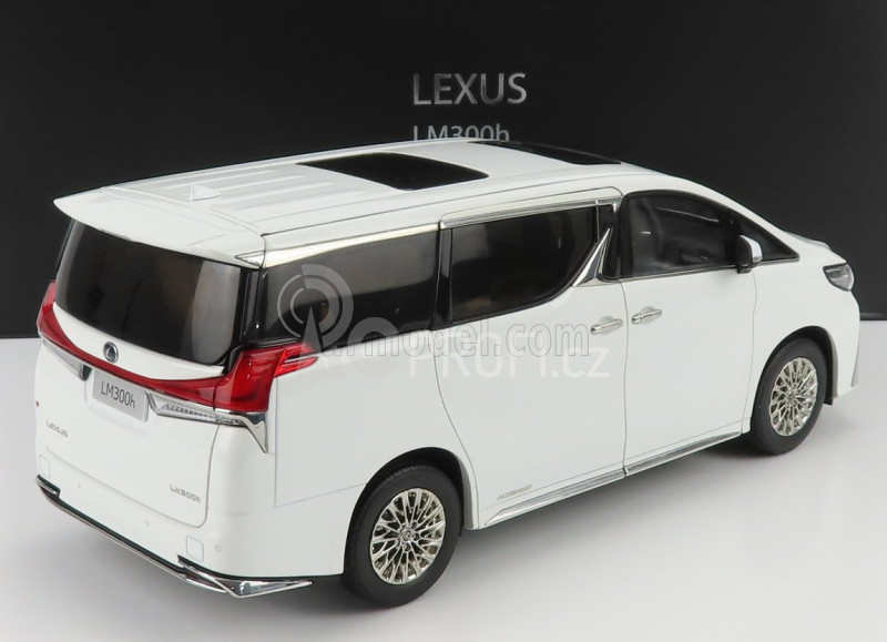 Kyosho Lexus Lm300h Minivan 2020 1:18 Bílá Perla