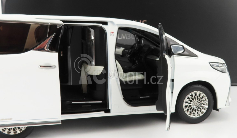 Kyosho Lexus Lm300h Minivan 2020 1:18 Bílá Perla