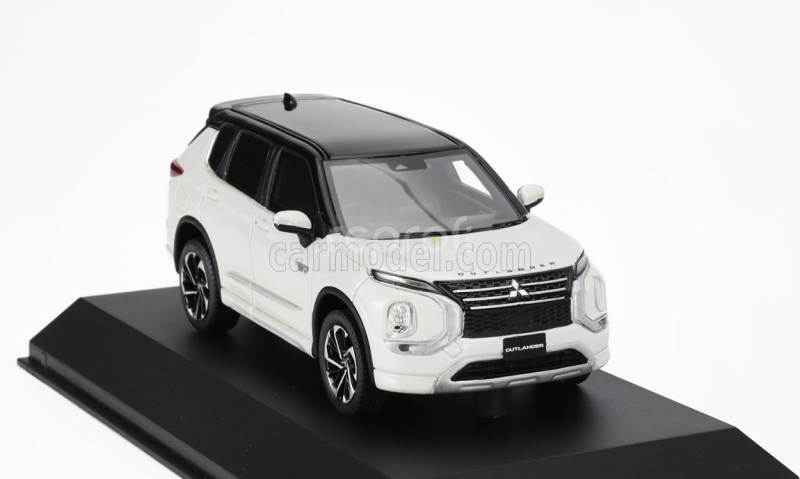 Kyosho Mitsubishi Outlander 2022 1:43 Bílá