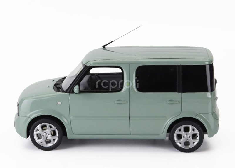 Kyosho Nissan Cube 2003 1:18 Světle Zelená