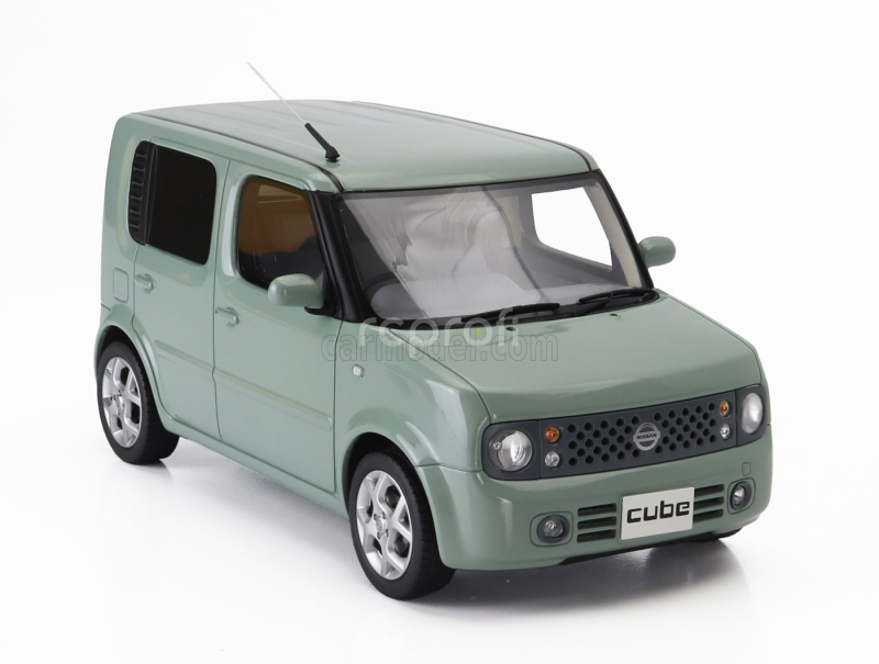 Kyosho Nissan Cube 2003 1:18 Světle Zelená