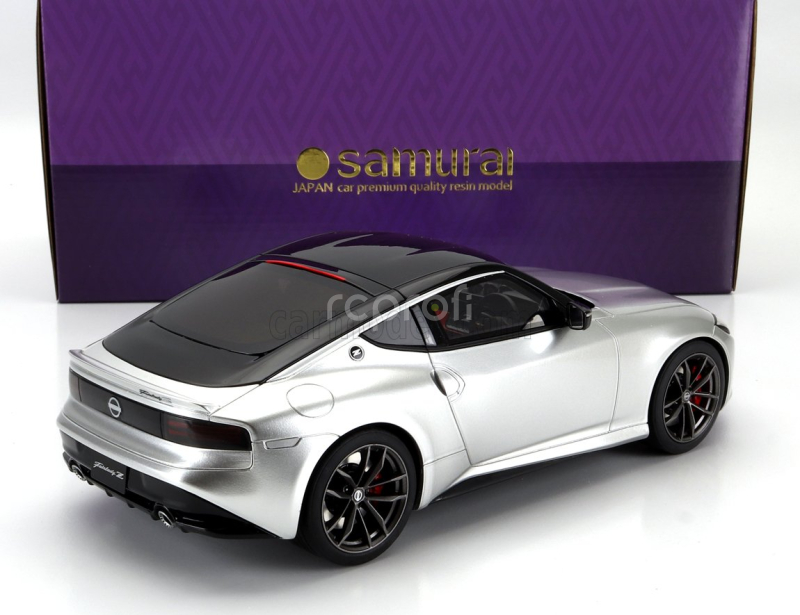 Kyosho Nissan Fairlady Z Coupe 2023 1:18 Silver