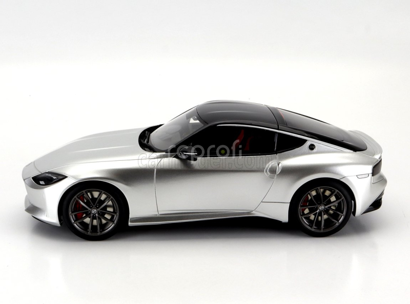 Kyosho Nissan Fairlady Z Coupe 2023 1:18 Silver