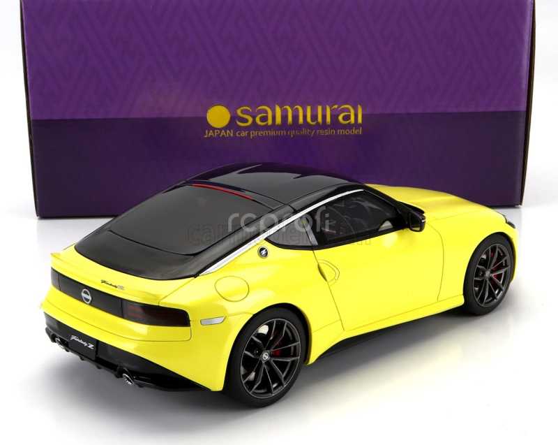 Kyosho Nissan Fairlady Z Coupe 2023 1:18 Žlutá