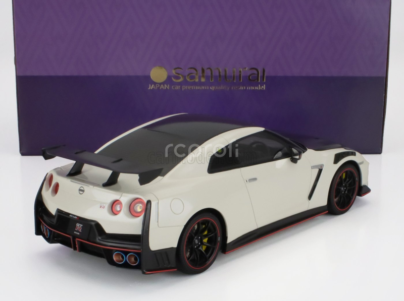 Kyosho Nissan Gt-r Nismo 2024 1:18 Bílá