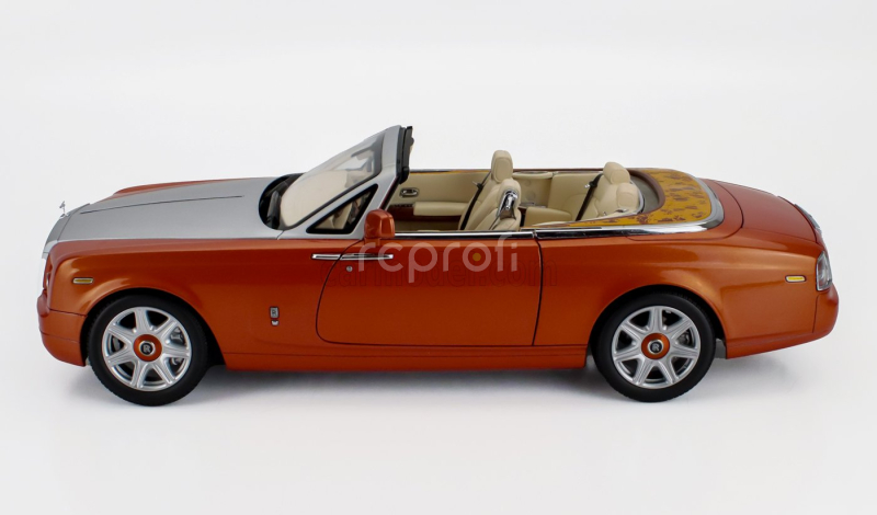 Kyosho Rolls royce Phantom Drophead Cabriolet 2-door 2013 1:18 Orange