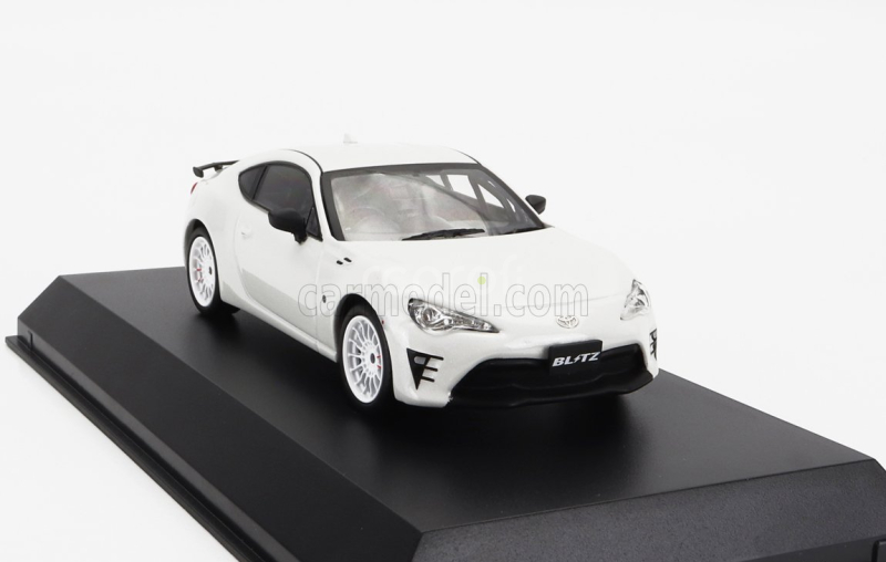 Kyosho Toyota 86 Coupe Vart 2019 1:43 Bílá