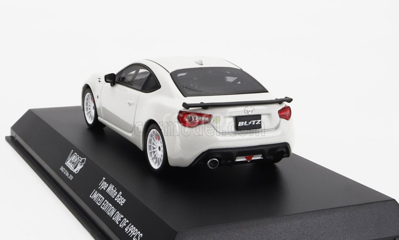 Kyosho Toyota 86 Coupe Vart 2019 1:43 Bílá