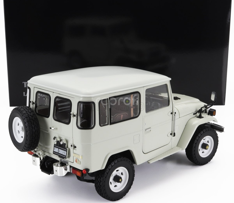 Kyosho Toyota Fj40 Land Cruiser 1980 1:18 Bílá