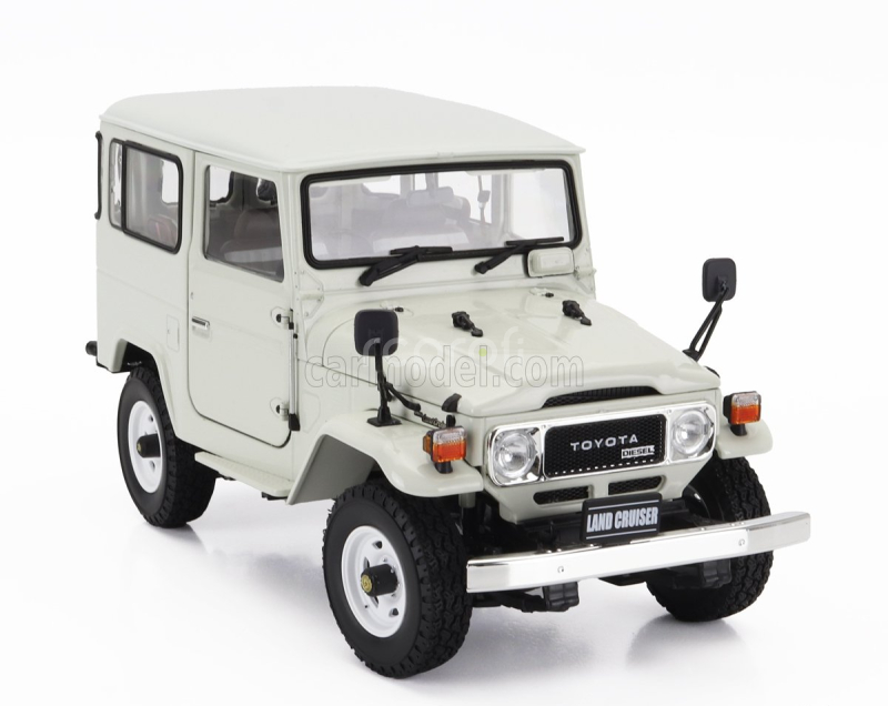 Kyosho Toyota Fj40 Land Cruiser 1980 1:18 Bílá
