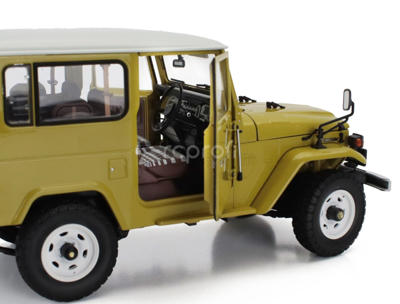 Kyosho Toyota Fj40 Land Cruiser 1980 1:18 Žlutá