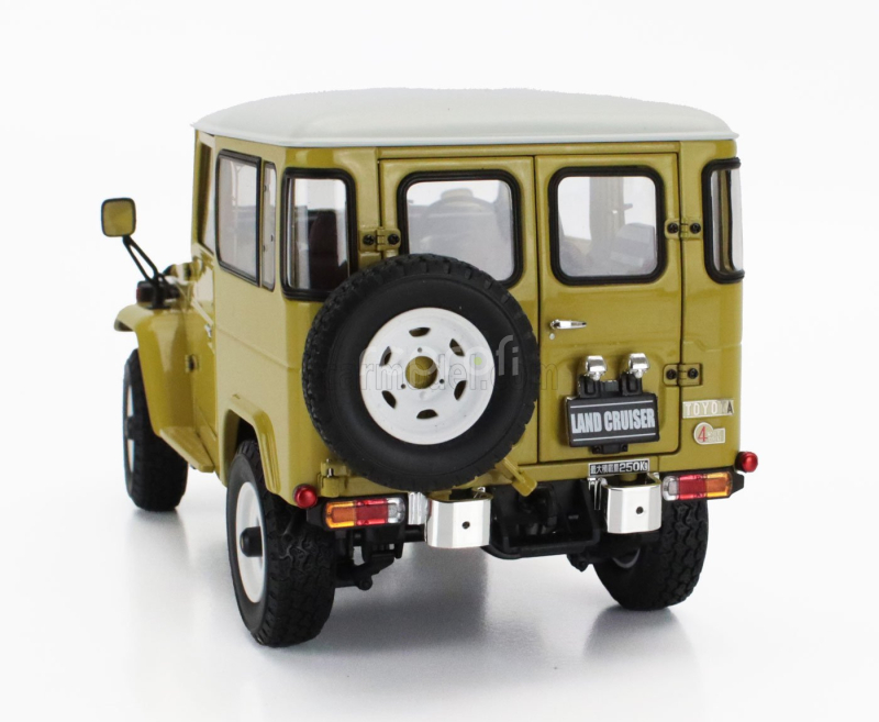 Kyosho Toyota Fj40 Land Cruiser 1980 1:18 Žlutá