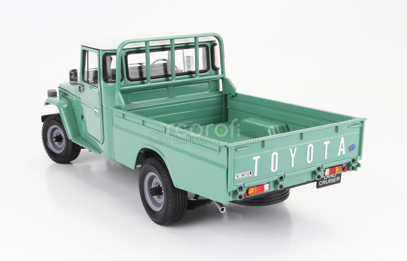 Kyosho Toyota Land Cruiser 40 4x4 Pick-up 1980 1:18 Zelená