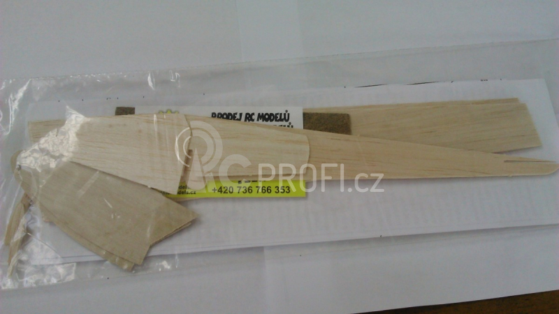 L-13 BLANÍK stavebnice, rozpětí 540mm Classic models