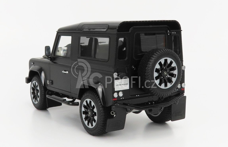 Lcd-model Land rover Defender 90 Works V8 70th Edition 2018 1:18 Matt Black