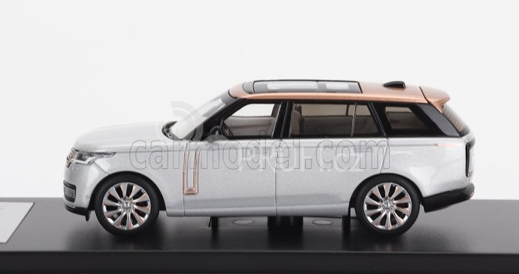 Lcd-model Land rover Range Rover 2022 1:64 Silver