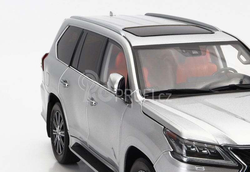 Lcd-model Lexus Lx570 2022 1:18 Silver
