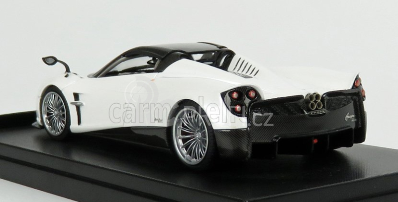 Lcd-model Pagani Huayra Roadster 2018 1:43 Bílá