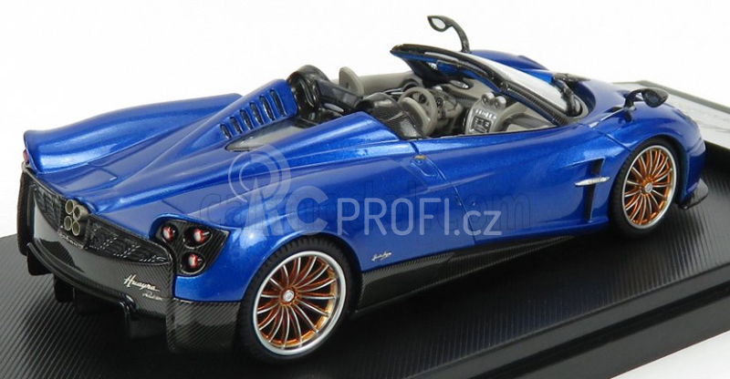 Lcd-model Pagani Huayra Roadster 2018 1:43 Blue Met