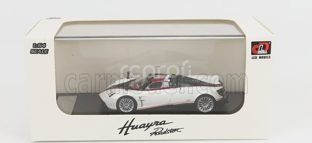Lcd-model Pagani Huayra Roadster 2018 1:64 Bílá Perla
