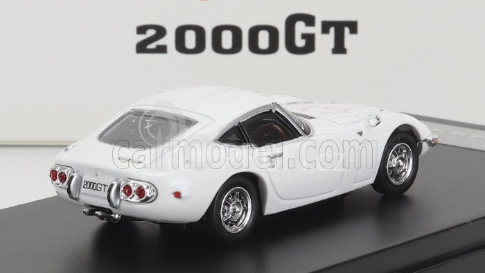 Lcd-model Toyota 2000gt Coupe 1967 1:64 Bílá