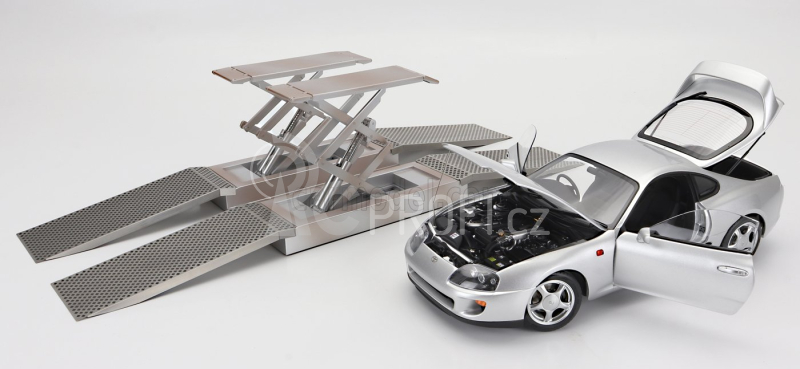 Lcd-model Toyota Supra Mkiv (a80) Coupe 1993 1:18 Silver