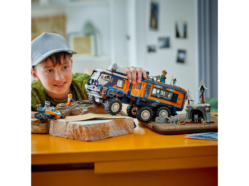 LEGO City - Nákladní auto s laboratoří pro průzkumníky Arktidy