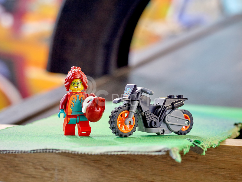 LEGO City - Ohnivá kaskadérská motorka