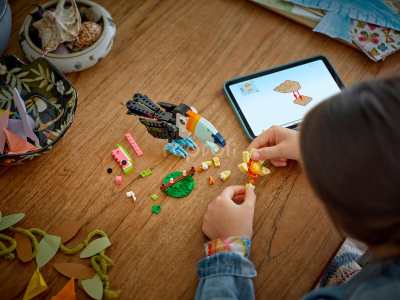 LEGO Creator - Divoká zvířata: Tropický tukan