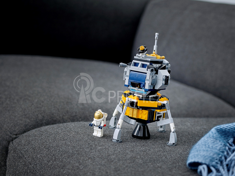 LEGO Creator - Vesmírné dobrodružství s raketoplánem