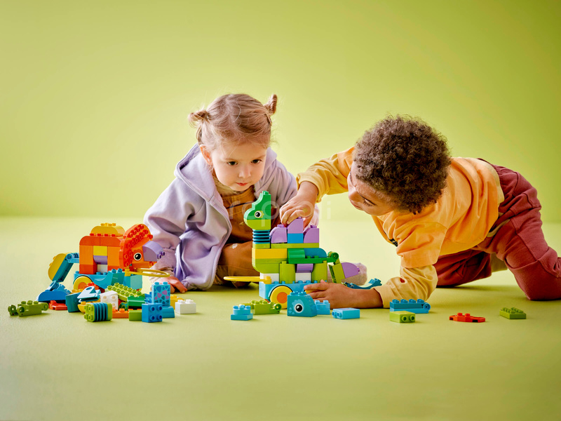 LEGO DUPLO - 3 v 1: Dinosauři na kolečkách