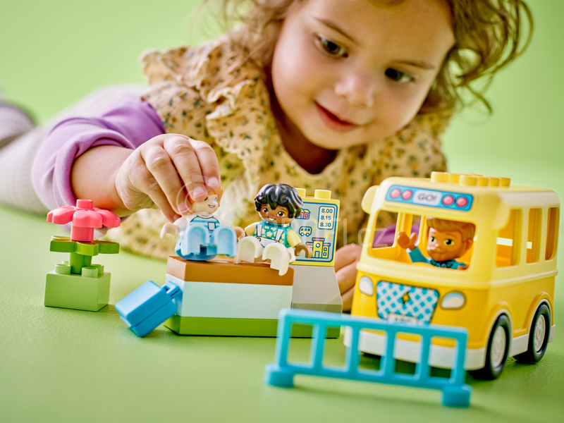 LEGO DUPLO - Cesta autobusem