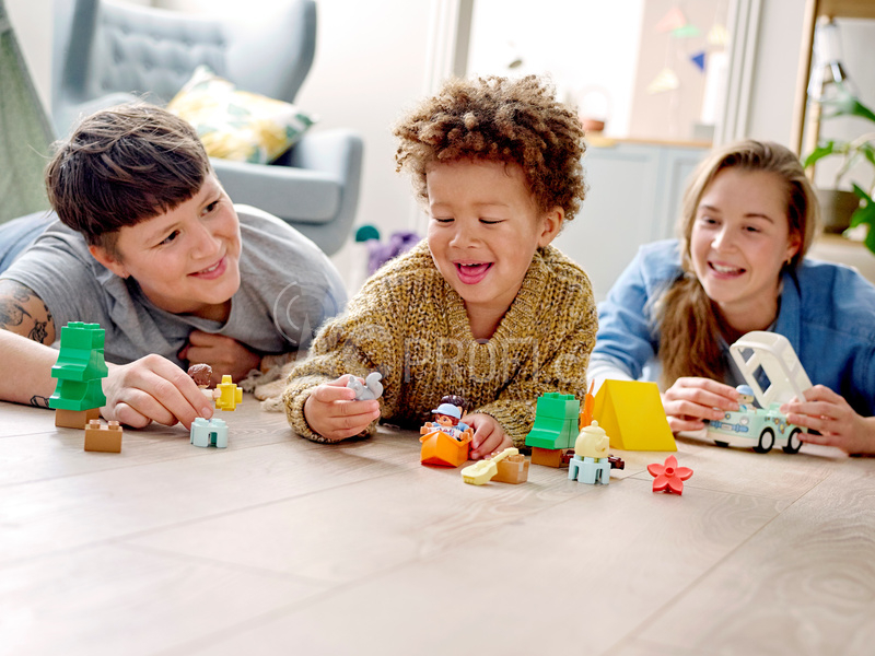 LEGO DUPLO - Dobrodružství v rodinném karavanu