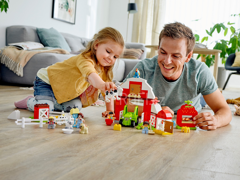 LEGO DUPLO - Stodola, traktor a zvířátka z farmy