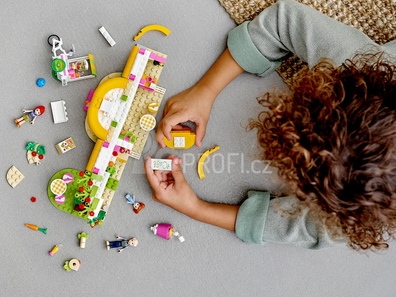 LEGO Friends - Bio kavárna v městečku Heartlake