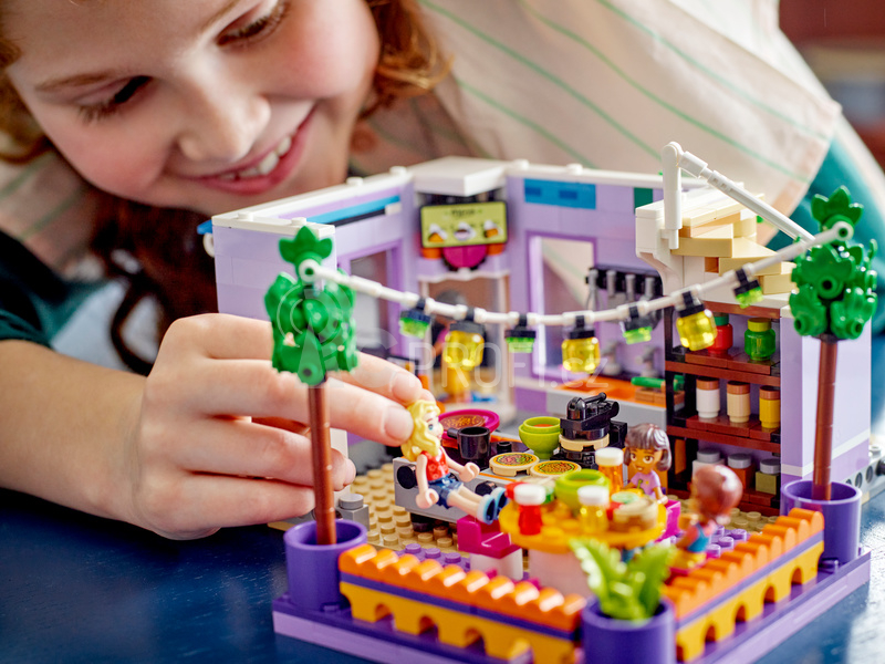 LEGO Friends - Komunitní kuchyně v městečku Heartlake