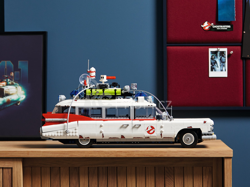 LEGO Icons - Krotitelé duchů – ECTO-1