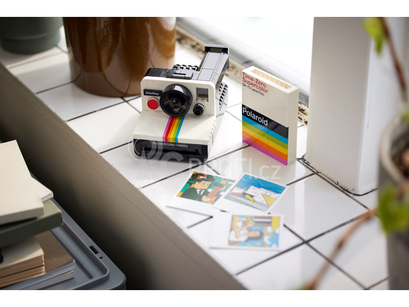 LEGO Ideas - Fotoaparát Polaroid OneStep SX-70