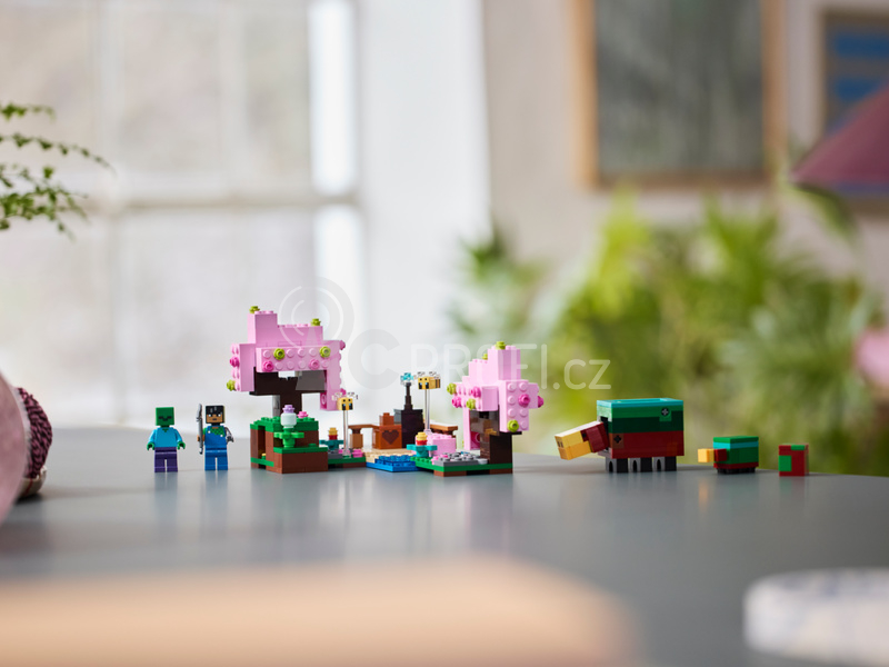 LEGO Minecraft - Zahrada s rozkvetlými třešněmi