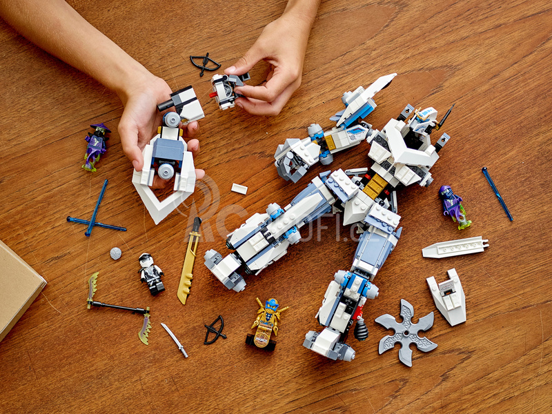 LEGO Ninjago - Zane a bitva s titánskými roboty